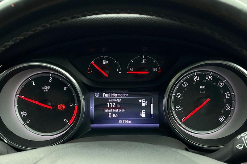 Used Vauxhall Insignia 2017 for sale - 77910408: Photo 13