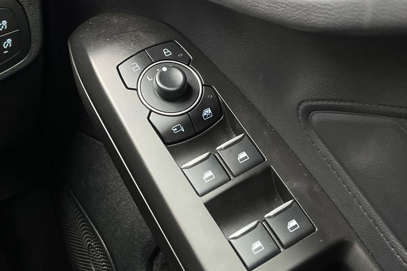 Used Ford Focus 2025 for sale - 78048946: Photo 16