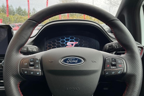Used Ford Fiesta 2023 for sale - 76338322: Photo 12
