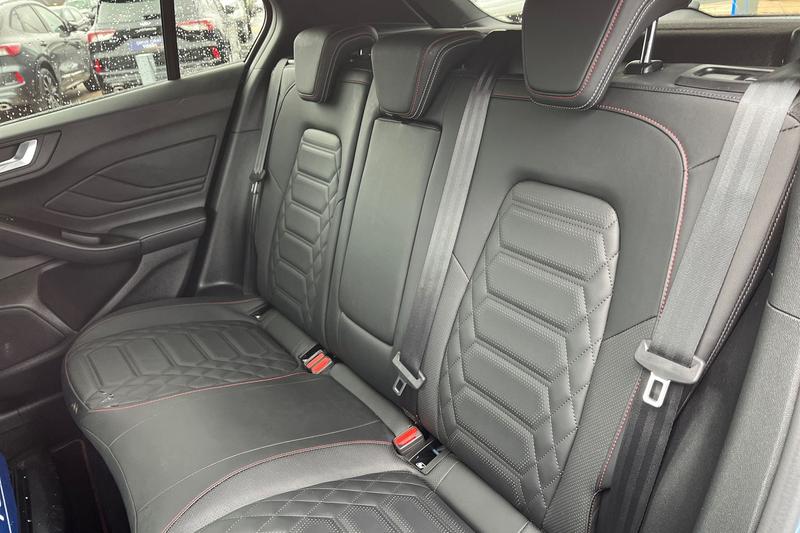 Used Ford Focus 2022 for sale - 76957154: Photo 20