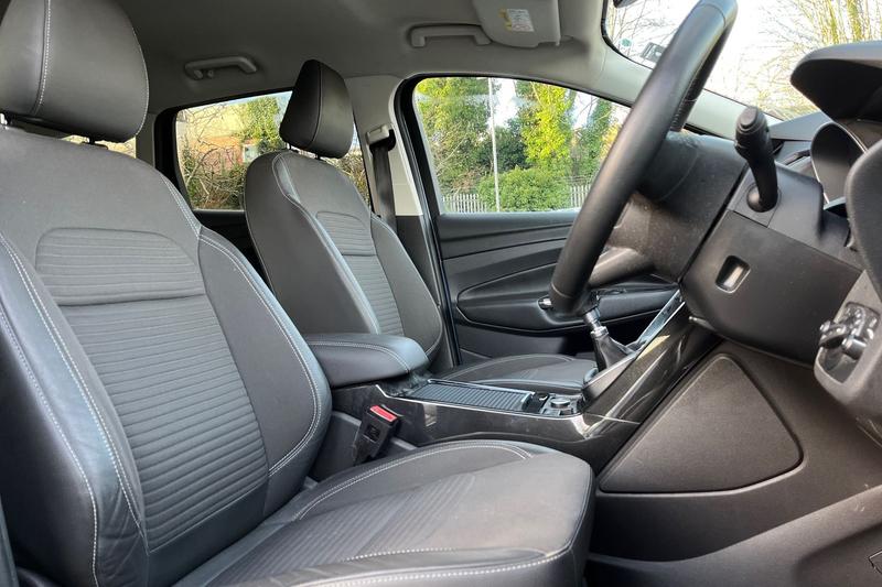 Used Ford Kuga 2019 for sale - 76908804: Photo 17