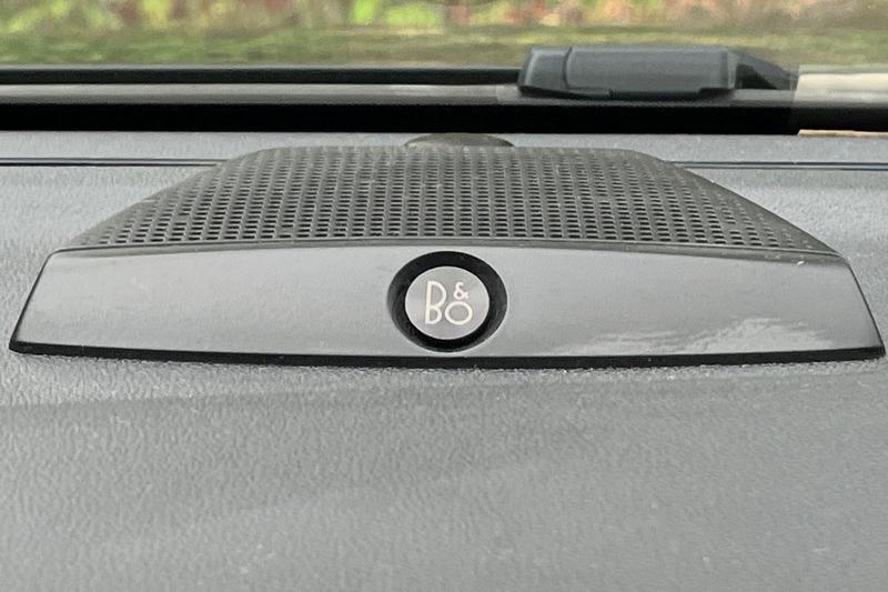 Vehicle 33