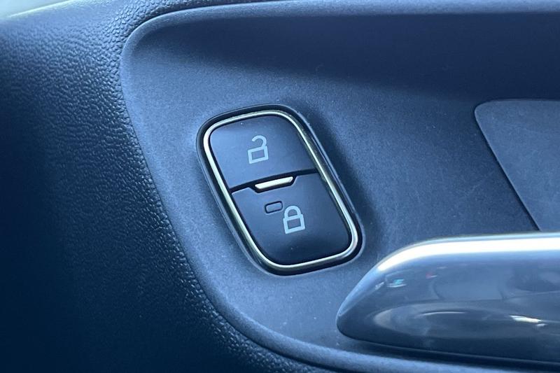 Used Ford Fiesta 2019 for sale - 76653360: Photo 36