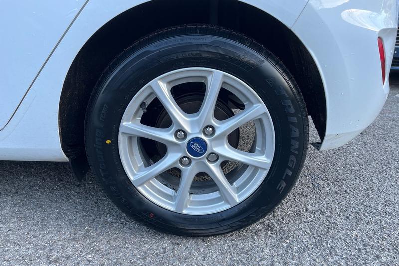 Used Ford Fiesta 2019 for sale - 76653360: Photo 8