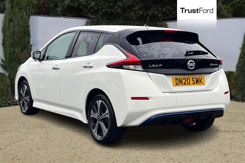 Used Nissan Leaf 2020 for sale - 76710193: Photo 2