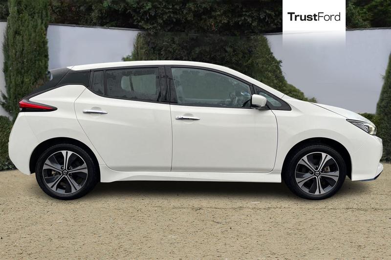 Used Nissan Leaf 2020 for sale - 76710193: Photo 3