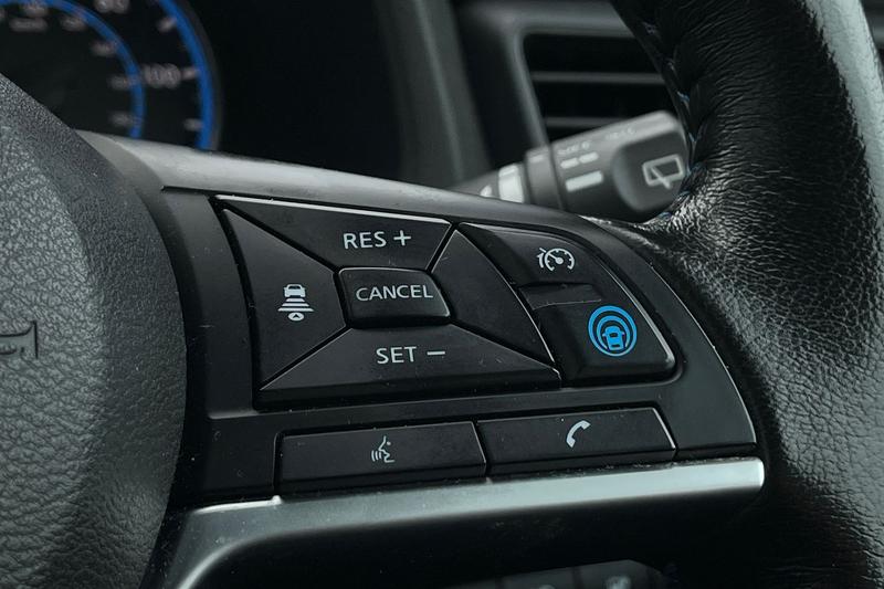 Used Nissan Leaf 2020 for sale - 76710193: Photo 35