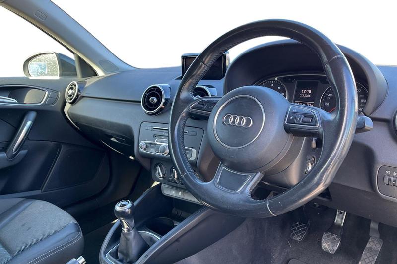 Used Audi A1 2017 for sale - 77733140: Photo 9