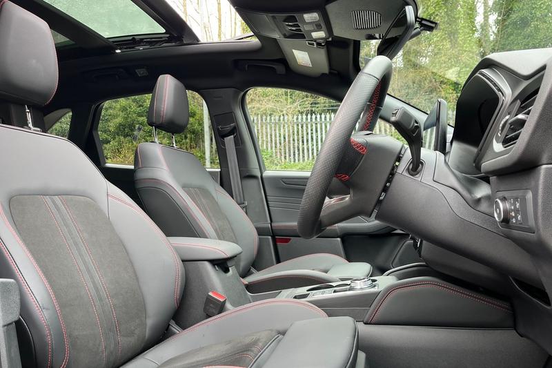 Used Ford Kuga 2025 for sale - 77848639: Photo 17