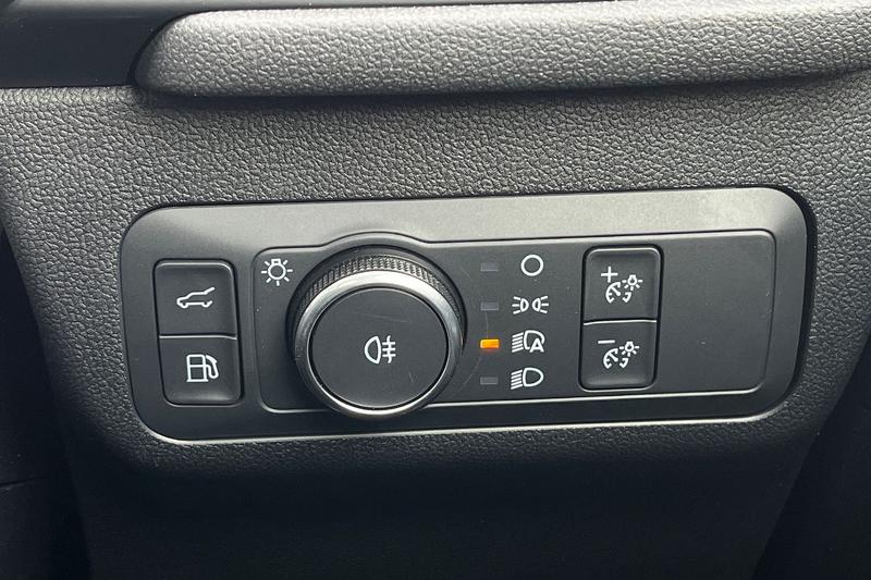 Used Ford Kuga 2025 for sale - 77848639: Photo 38