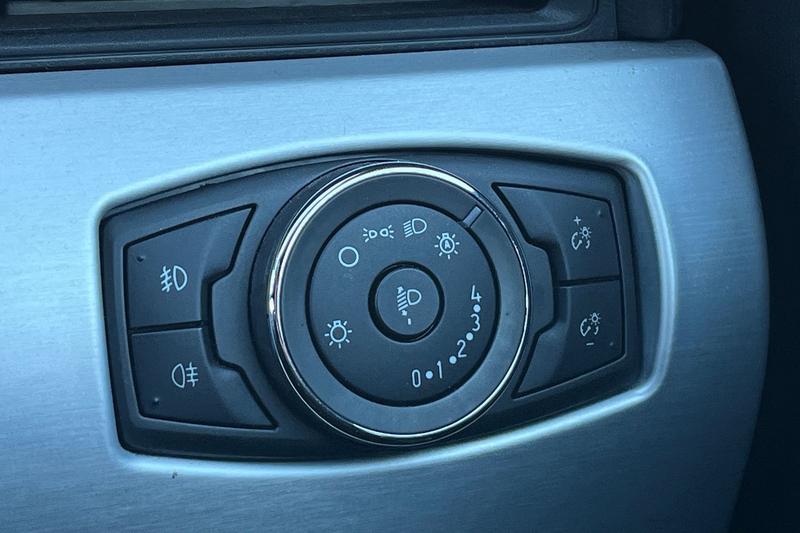 Used Ford Mustang 2017 for sale - 76803324: Photo 34