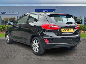 Used Ford Fiesta 2019 for sale - 76316968: Photo 2