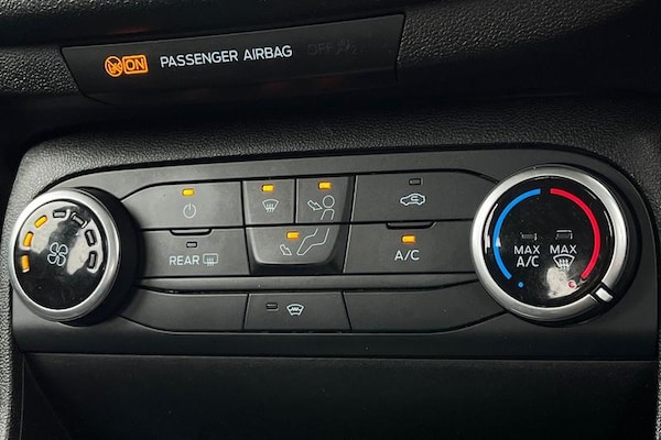 Used Ford Fiesta 2019 for sale - 76316968: Photo 30