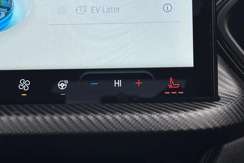 Used Ford Kuga 2025 for sale - 77848640: Photo 31