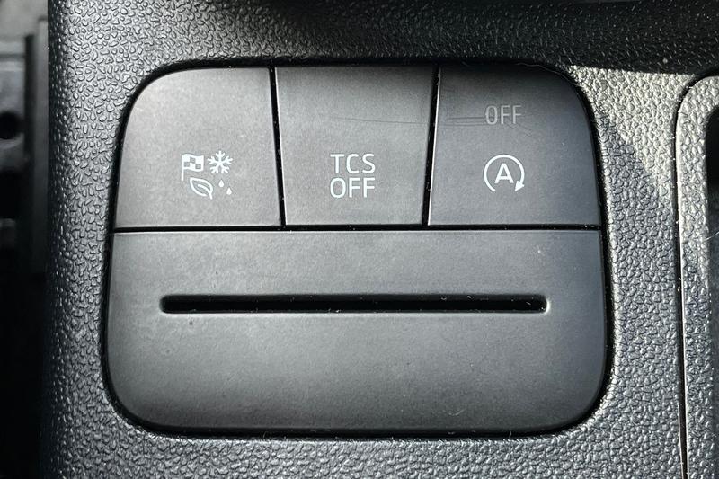 Vehicle 33
