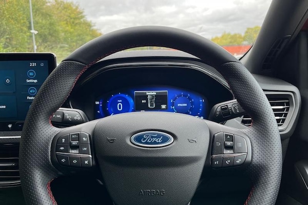 Used Ford Focus 2024 for sale - 76218850: Photo 12