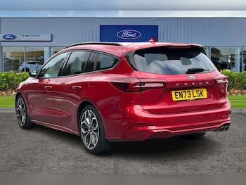 Used Ford Focus 2024 for sale - 76218850: Photo 2