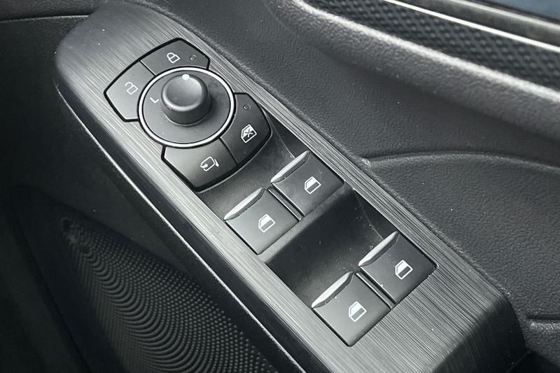 Used Ford Kuga 2023 for sale - 76835585: Photo 16