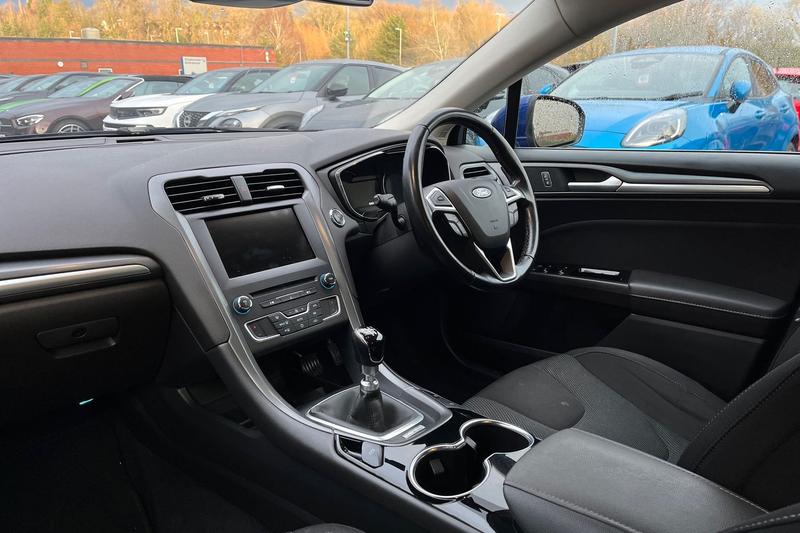 Used Ford Mondeo 2016 for sale - 77388339: Photo 18