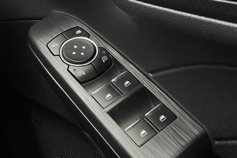 Used Ford Kuga 2025 for sale - 76744348: Photo 16