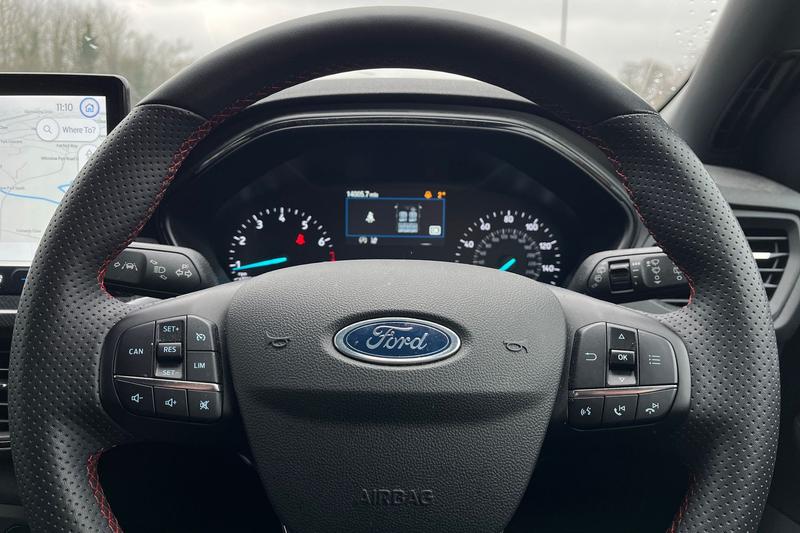 Used Ford Focus 2023 for sale - 77435054: Photo 12