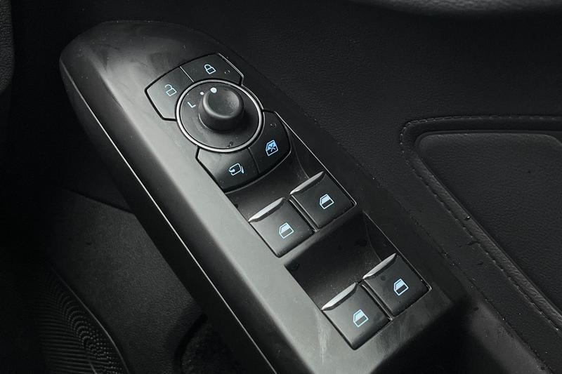 Used Ford Focus 2023 for sale - 77435054: Photo 16