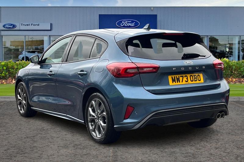 Used Ford Focus 2023 for sale - 77435054: Photo 2