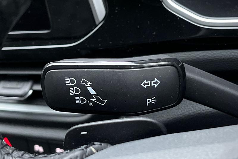 Used Volkswagen T-Roc 2022 for sale - 77157476: Photo 14