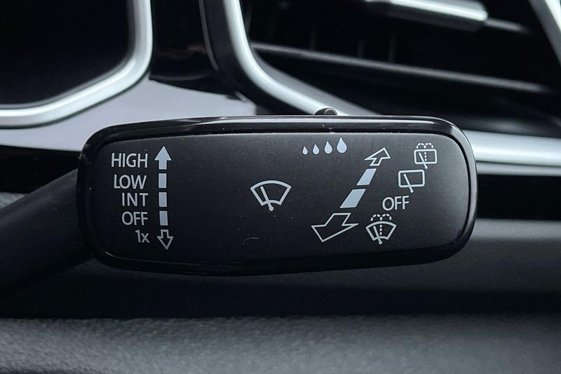 Used Volkswagen T-Roc 2022 for sale - 77157476: Photo 15