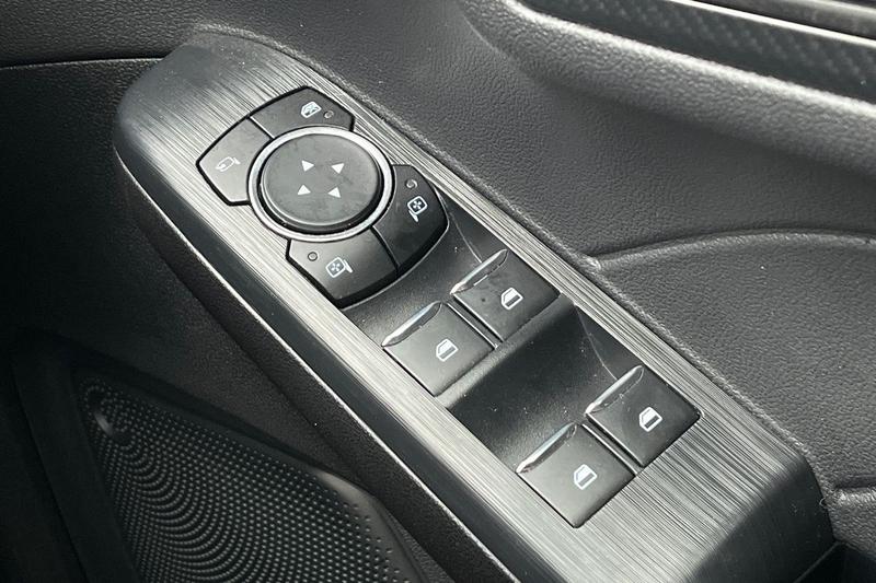 Used Ford Kuga 2024 for sale - 76557443: Photo 16