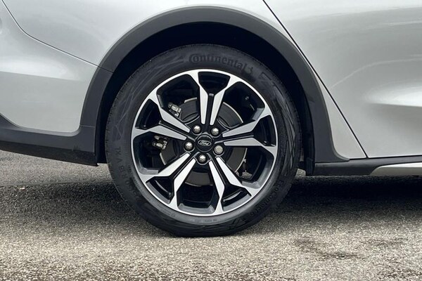 Used Ford Focus 2023 for sale - 75446213: Photo 8