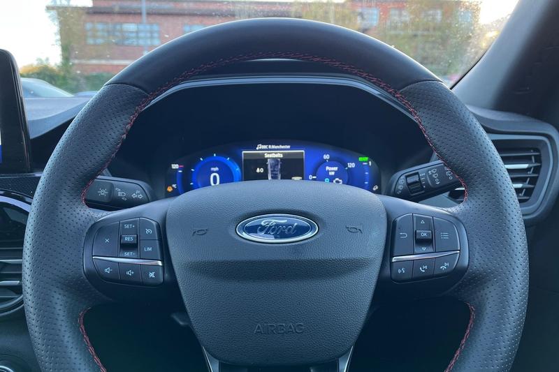 Used Ford Kuga 2022 for sale - 76647135: Photo 12