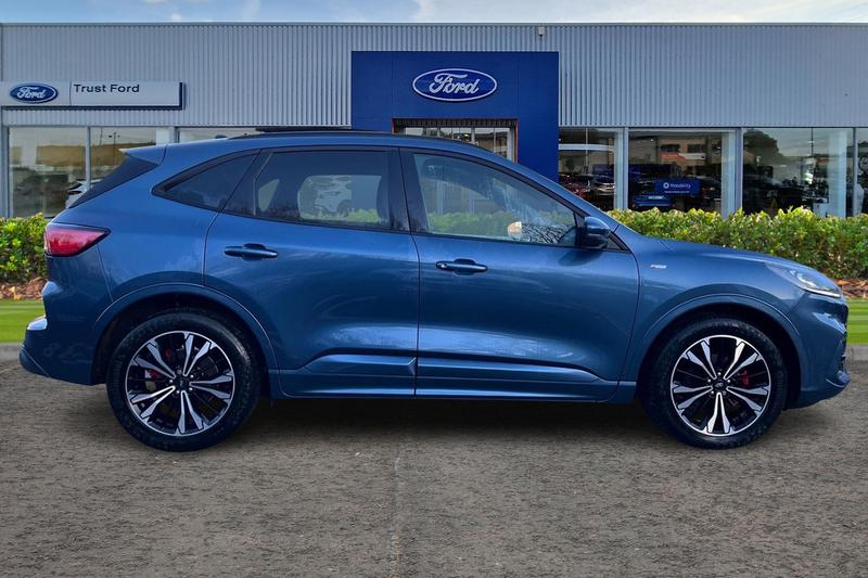 Used Ford Kuga 2022 for sale - 76647135: Photo 3