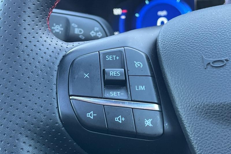 Used Ford Kuga 2022 for sale - 76647135: Photo 34