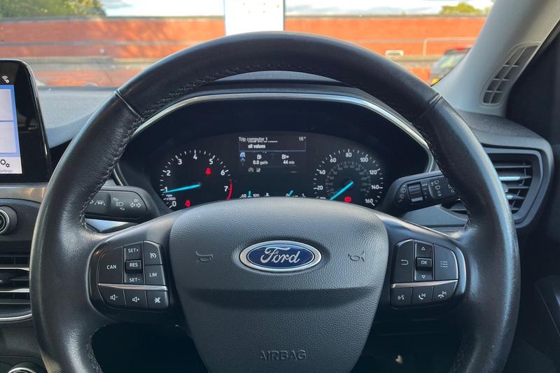 Used Ford Focus 2018 for sale - 76046622: Photo 12
