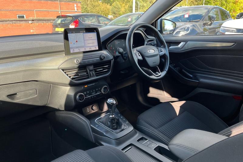 Used Ford Focus 2018 for sale - 76046622: Photo 18