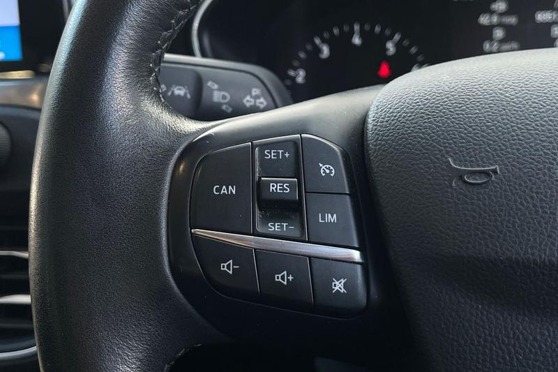 Used Ford Focus 2018 for sale - 76046622: Photo 32