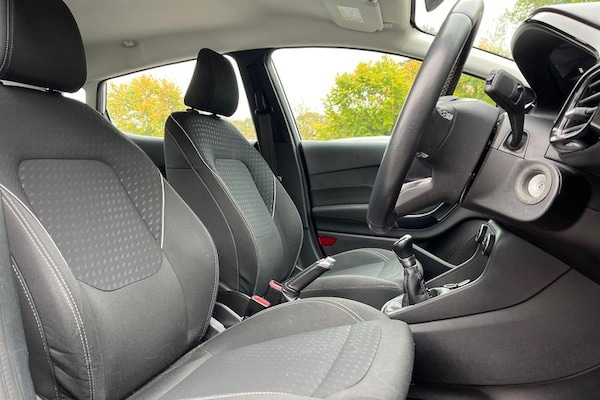 Used Ford Fiesta 2018 for sale - 76277293: Photo 17