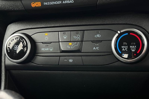 Used Ford Fiesta 2018 for sale - 76277293: Photo 31