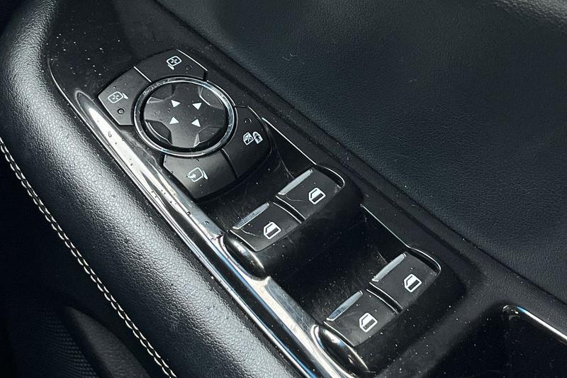 Used Ford Edge 2017 for sale - 77706081: Photo 16