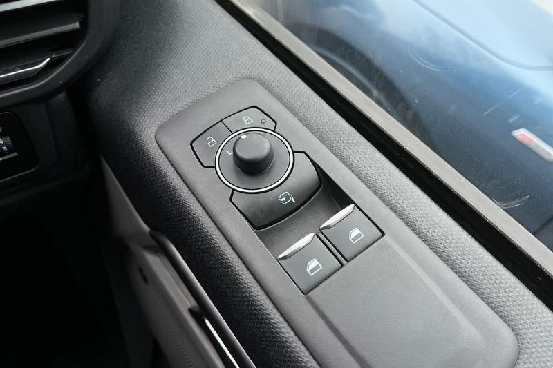 Used Ford Tourneo Custom 2025 for sale - 77427233: Photo 16