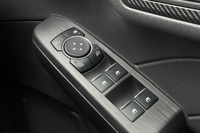 Used Ford Kuga 2025 for sale - 76545365: Photo 16