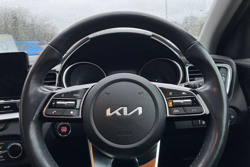 Used Kia XCeed 2023 for sale - 77545824: Photo 12