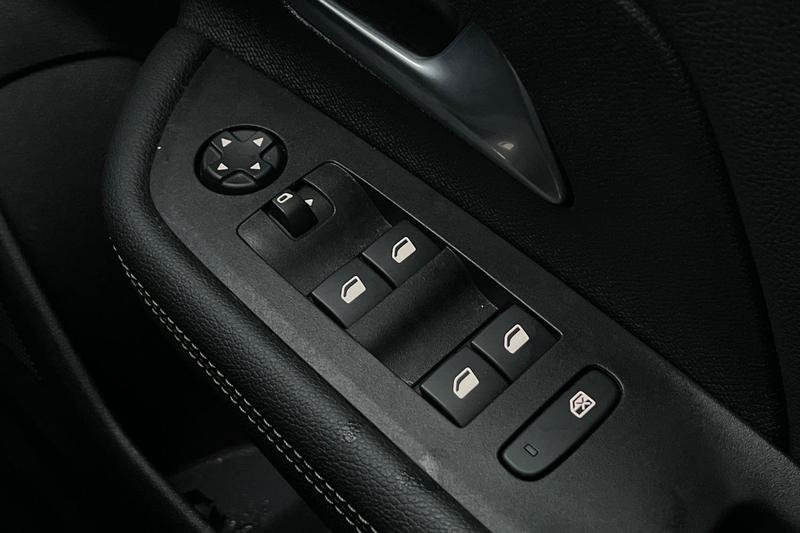 Used Vauxhall Mokka 2023 for sale - 76866912: Photo 16