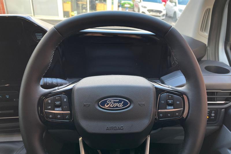 Used Ford Tourneo Custom 2024 for sale - 77746990: Photo 12