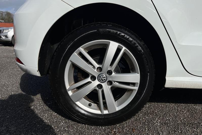 Used Volkswagen Polo 2017 for sale - 78042948: Photo 8