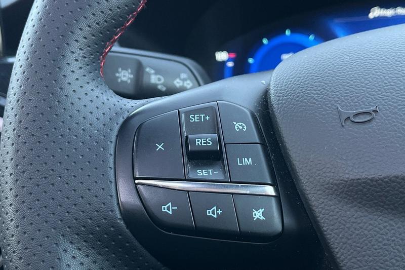 Used Ford Kuga 2022 for sale - 76703249: Photo 33