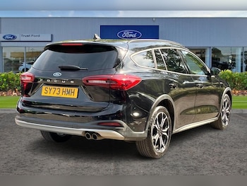Used Ford Focus 2023 for sale - 75575181: Photo