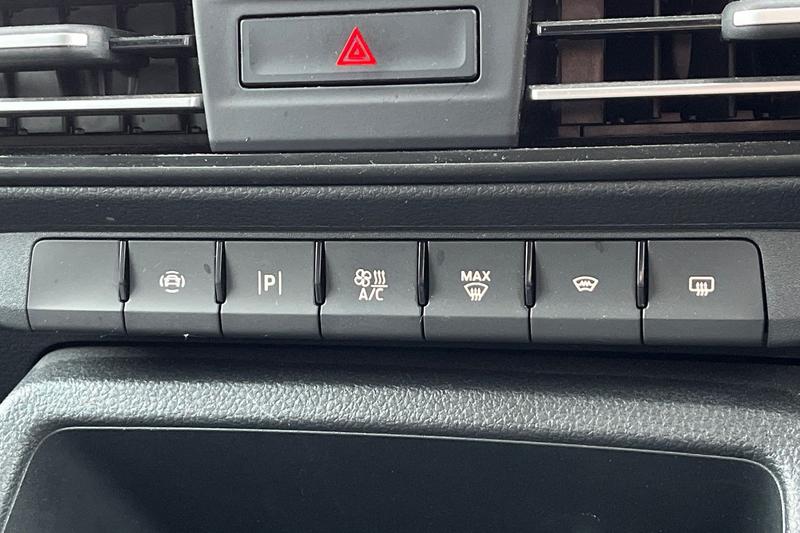 Used Ford Tourneo Connect 2023 for sale - 77529136: Photo 31