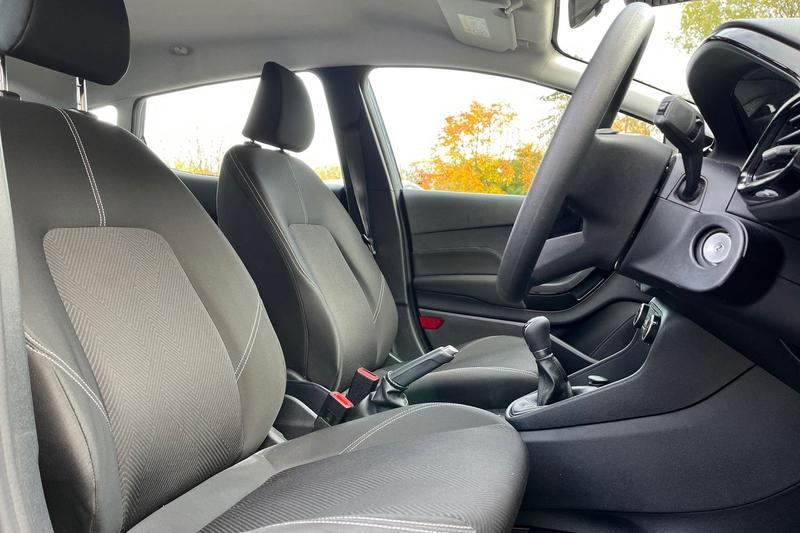 Used Ford Fiesta 2022 for sale - 76452835: Photo 17